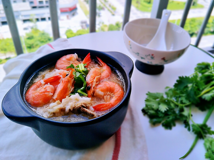 品味华南特色：自制精致海鲜粥与潮汕经典，味蕾的惊艳之旅